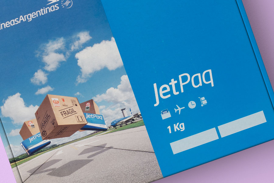 <span>Invitation Card</span><i>→</i>